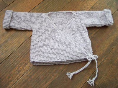 Pimprenelle Modèle de brassière à tricoter à télécharger gratuitement. 